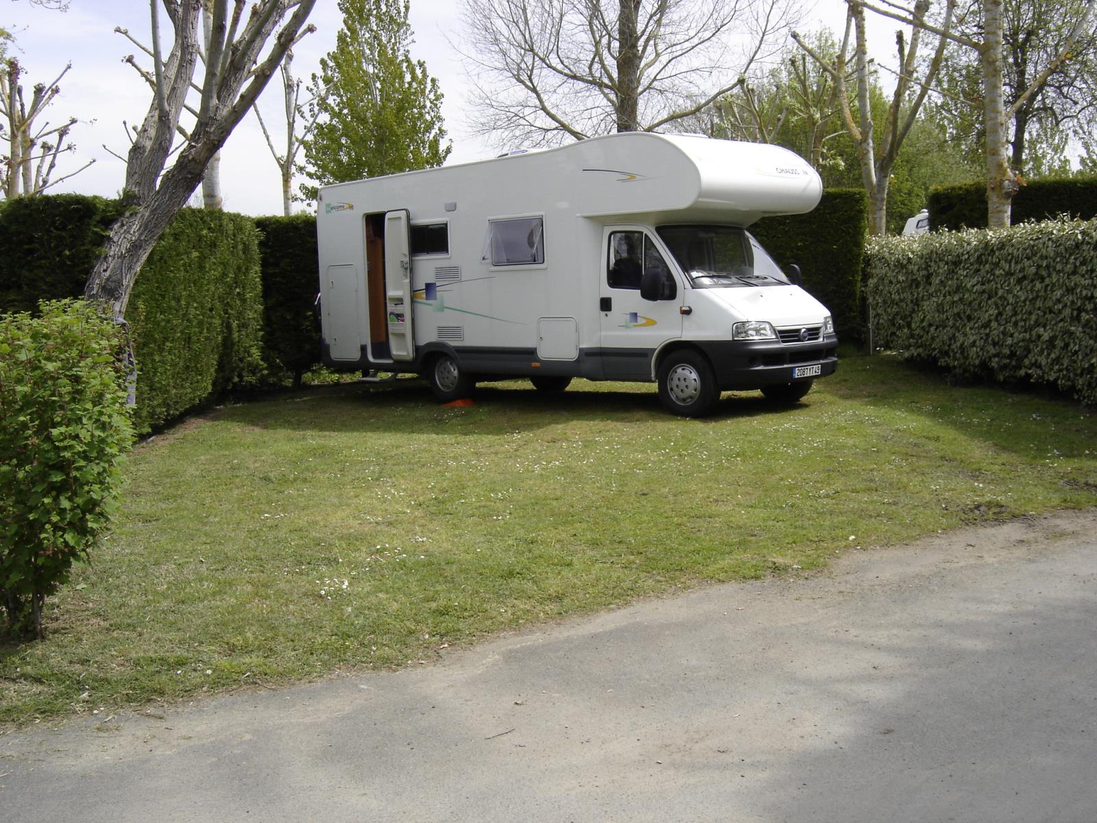Escale Camping Car (à partir de 17h et jusqu’à 11h) 1/2 Pers.