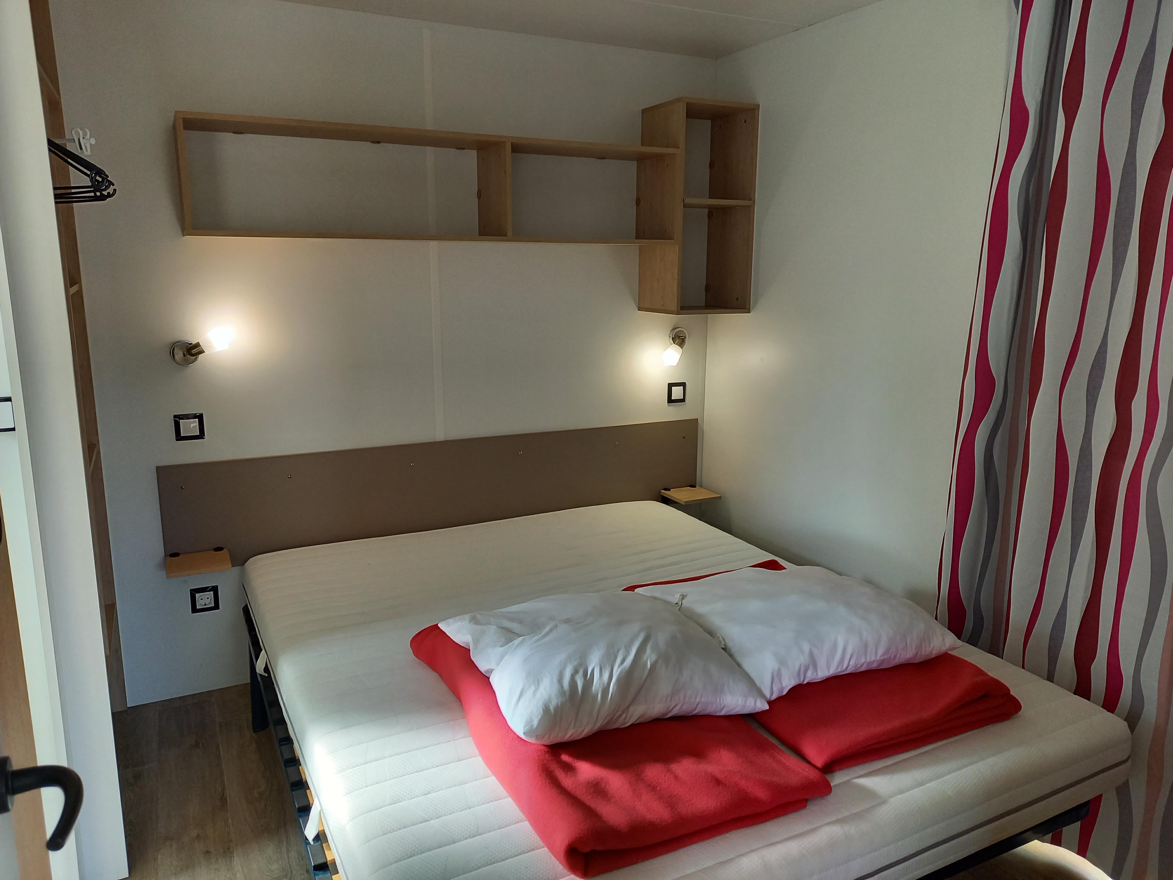 Cottage Prestige 20 m² – 1 ch (draps et serviettes inclus) 1/2 Pers.