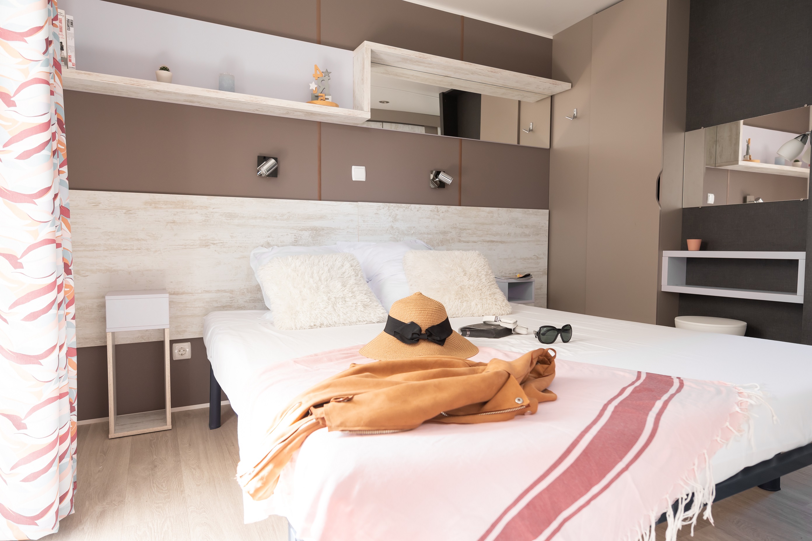 Cottage Prestige 40 m² – 2 Badezimmer – 2 Schlafzimmer (bedlinen and towels inclued) 2/4 Pers.