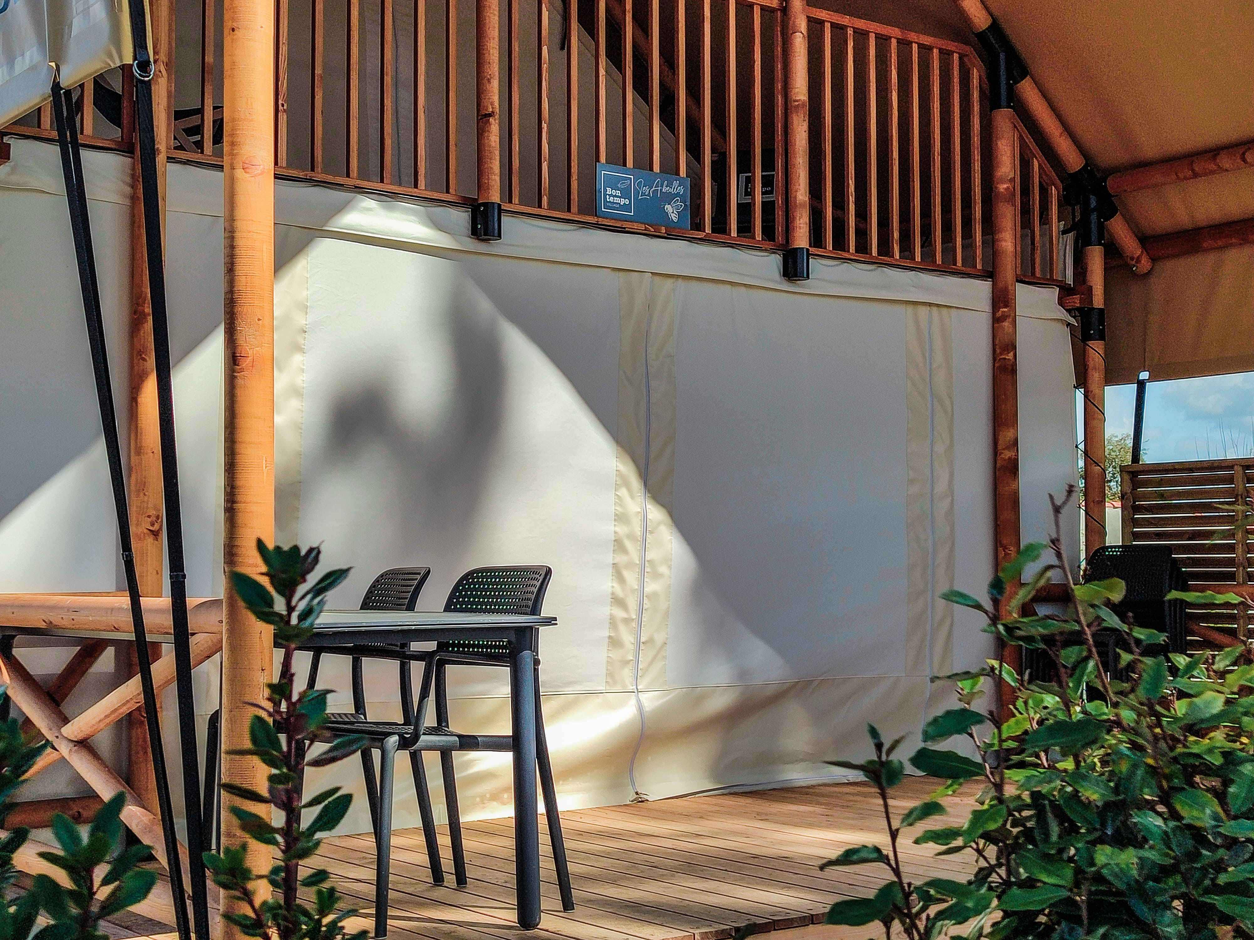 Nature Lodge 2 Slaapkamers – Spa (beddengoed en handdoeken inbegrepen) 2/4 pers.