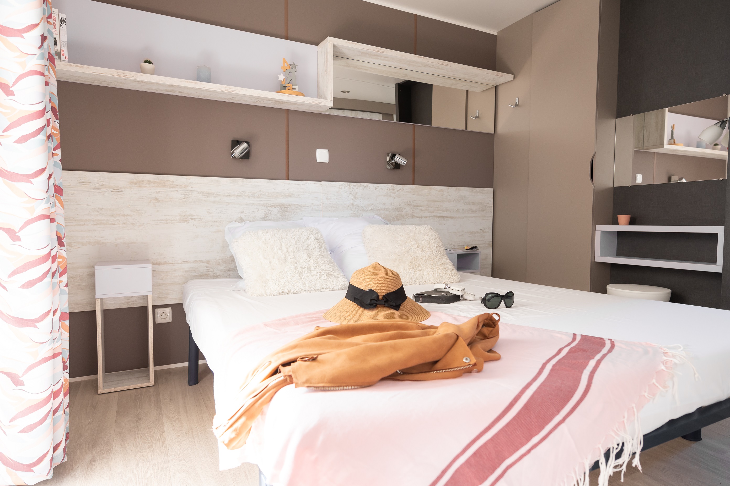 Cottage Prestige 40 m² – 2 bedrooms – 2 bathrooms (bedlinen and towels inclued) 2/4 Ppl.