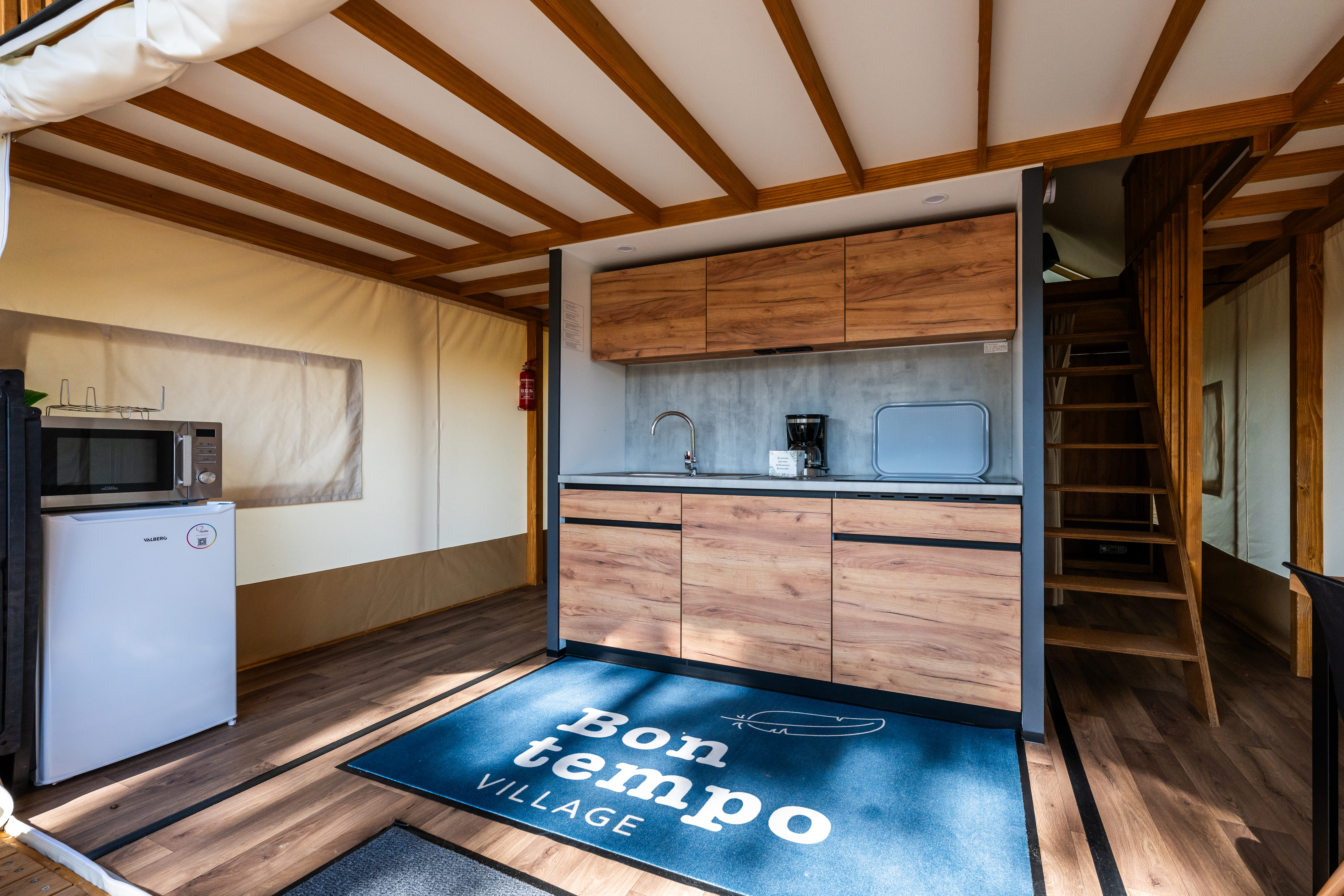 Nature Lodge – 2 Schlafzimmer – Spa (Bettwäsche und Handtücher inklusive) 2/4 Pers.