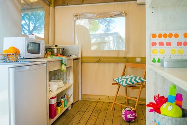 Avonturentent – 2 slaapkamers 2/5 pers.