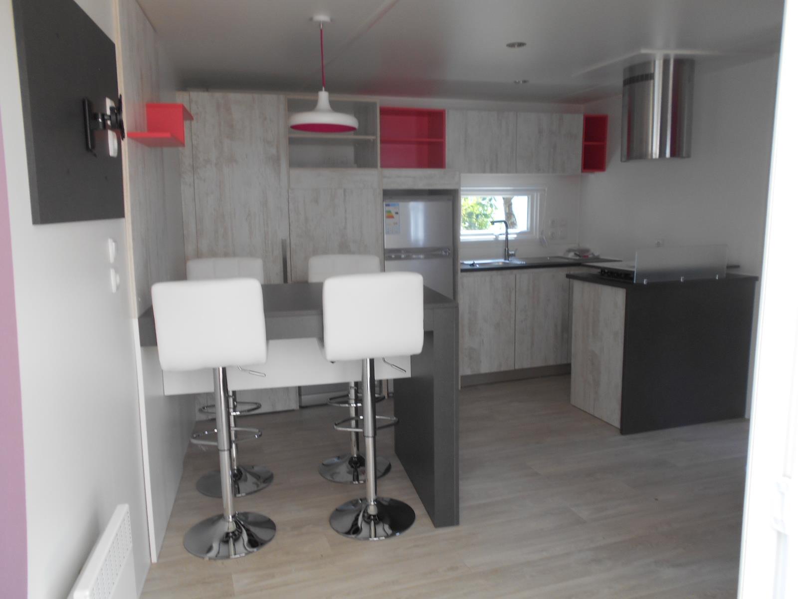Cottage Prestige VIP 40m² – 2 chambres + télévision + Terrasse 2/4 Pers.