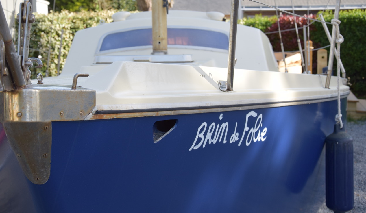 Unusual Lodging – Boat “Brin de folie” 1/2 Ppl.