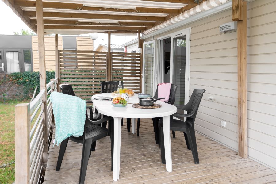 Cottage Premium 40m² – 4 bedrooms + TV + terrace 6/8 Ppl.