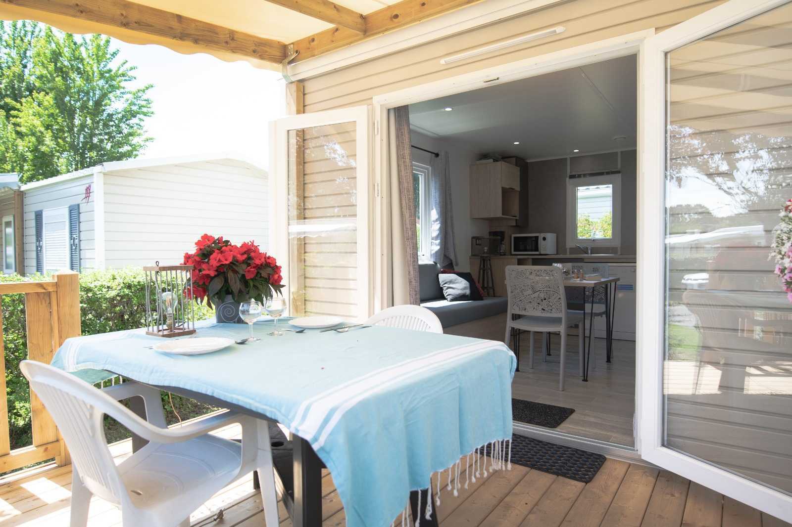 Cottage Prestige 1 bedroom (with TV and terrace) 2/4 Ppl.