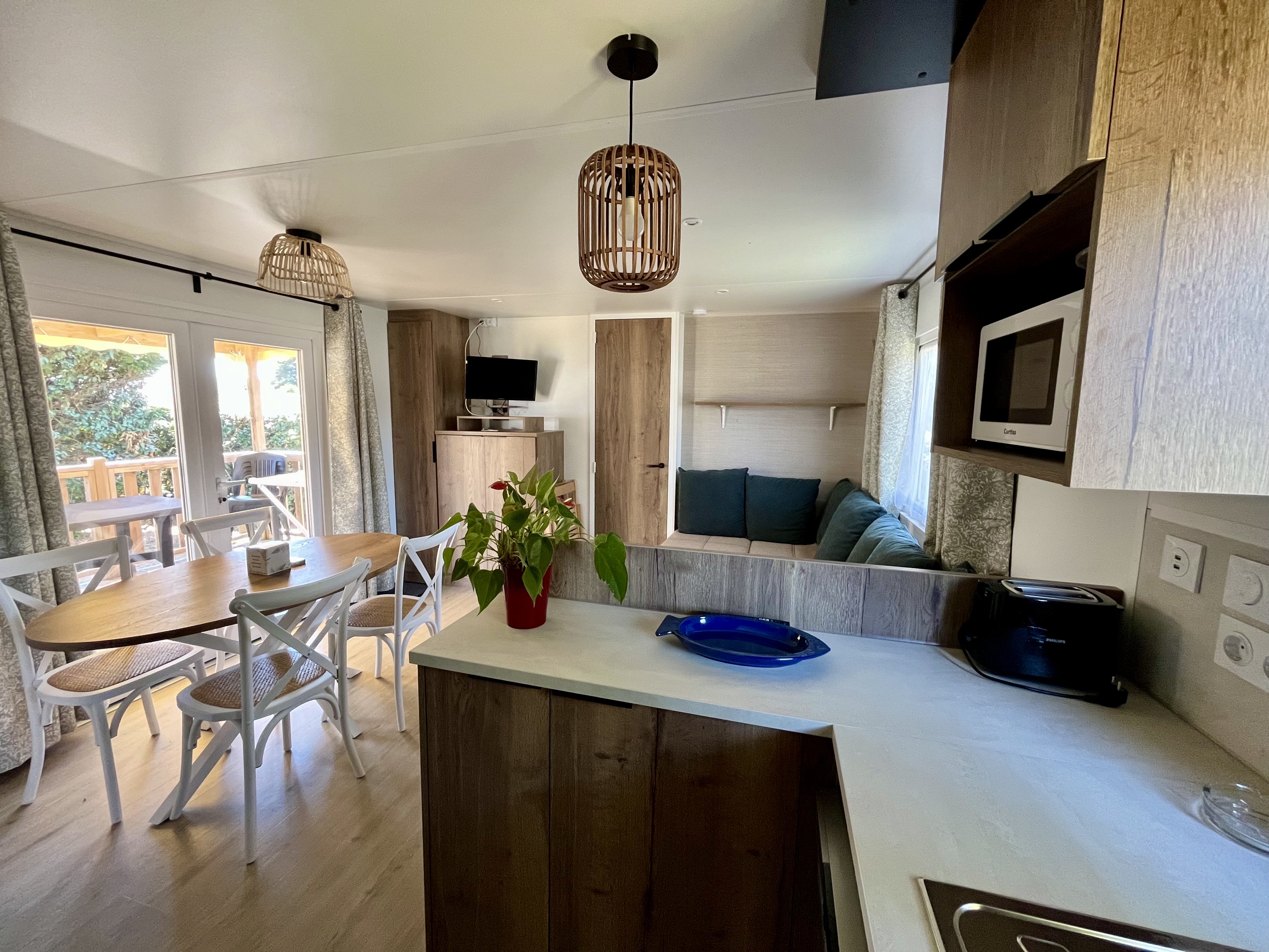 Cottage Prestige GRAND CONFORT 40m² – 3 chambres + télévision + Terrasse 4/6 Pers.